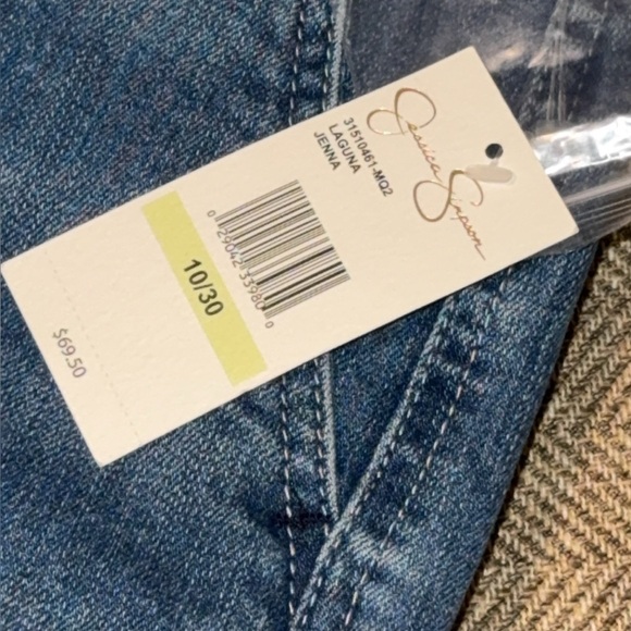 NWT Jessica Simpson Women’s Jeans LAGUNA JENNA Size 10/30 - Picture 4 of 12